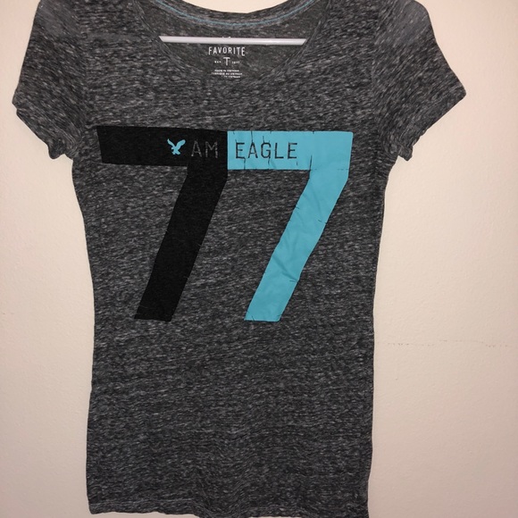 American Eagle T-shirt - Picture 1 of 3